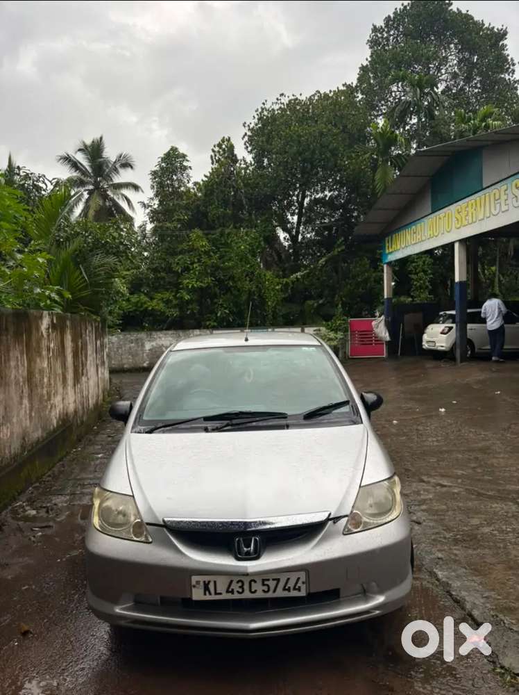 Honda City 1.5 Exi 2005