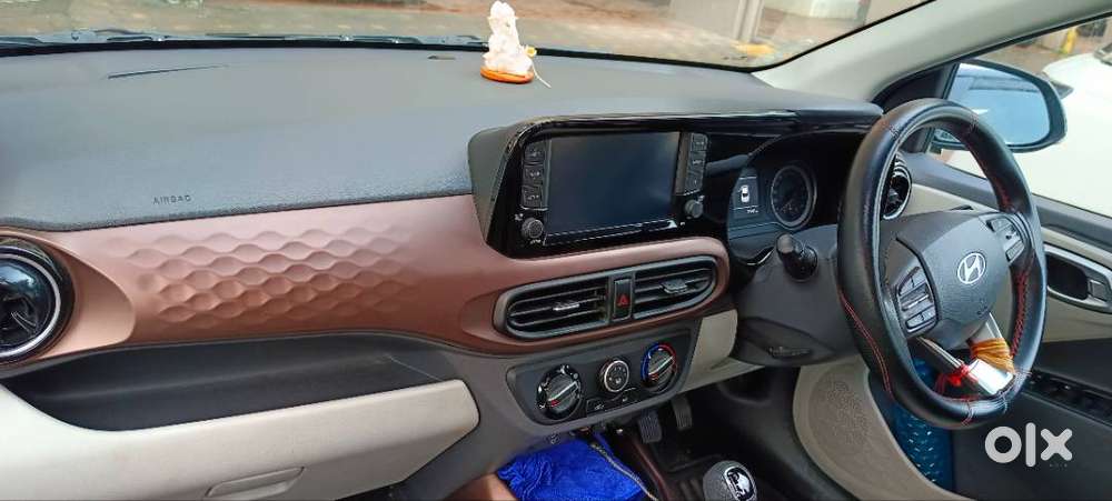 2023 Hyundai Aura Sx Cng