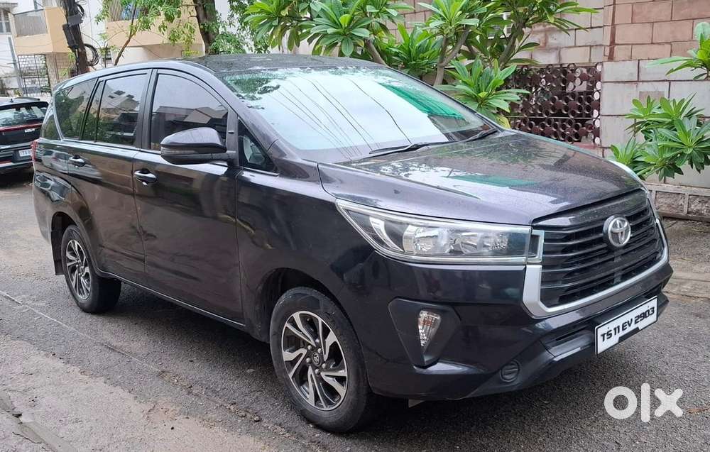 Toyota Innova Crysta Auto Diesel 75000 Km Driven