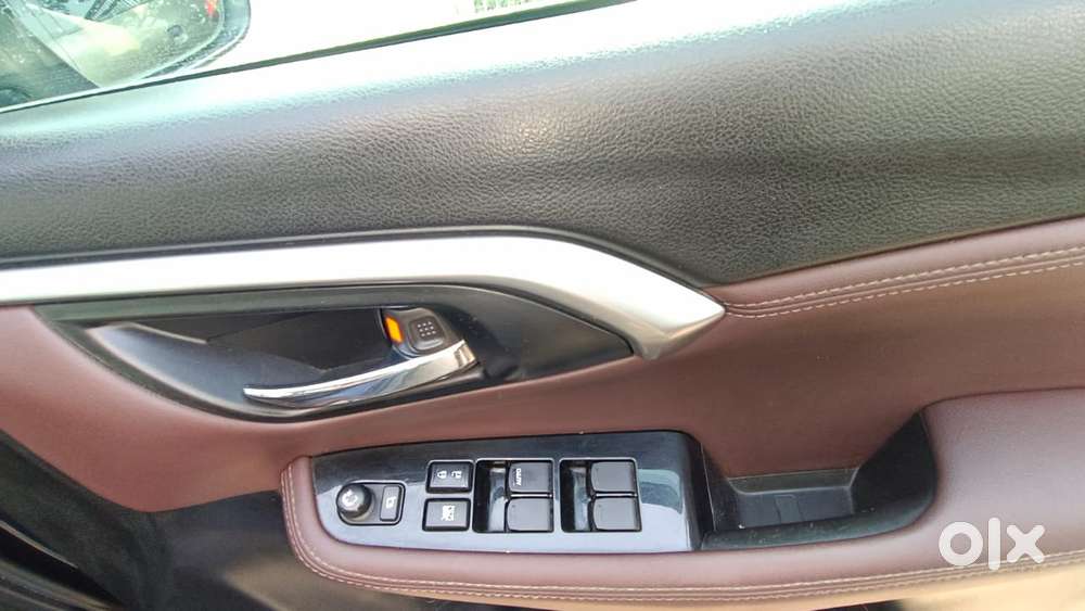 Maruti Suzuki Grand Vitara 1.5 Zeta Plus Dual Tone Intelligent Hybri..