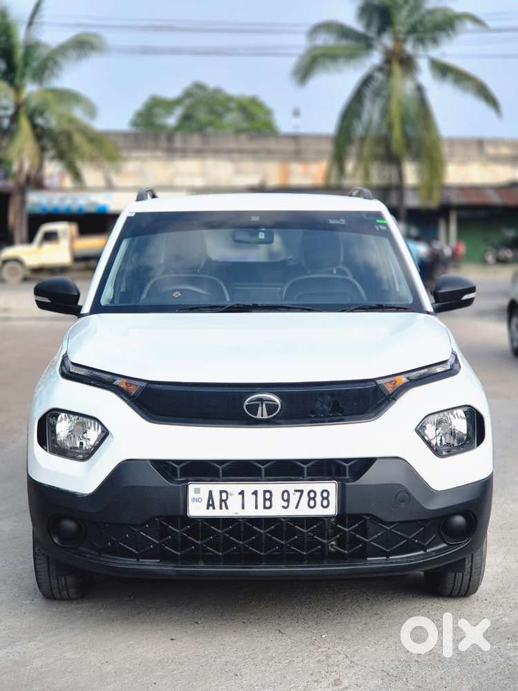 Tata Punch Pure, 2025, Petrol