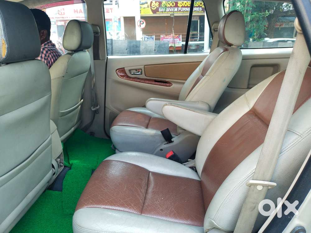 Toyota Innova 2.5 Vx 7 Str Bs-iii, 2007, Diesel