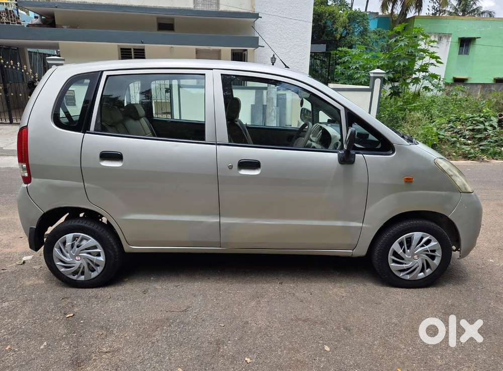 Maruti Suzuki Zen Estilo 2008