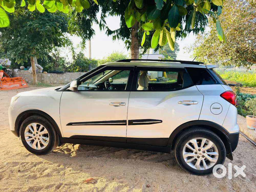 Mahindra Xuv300 W8