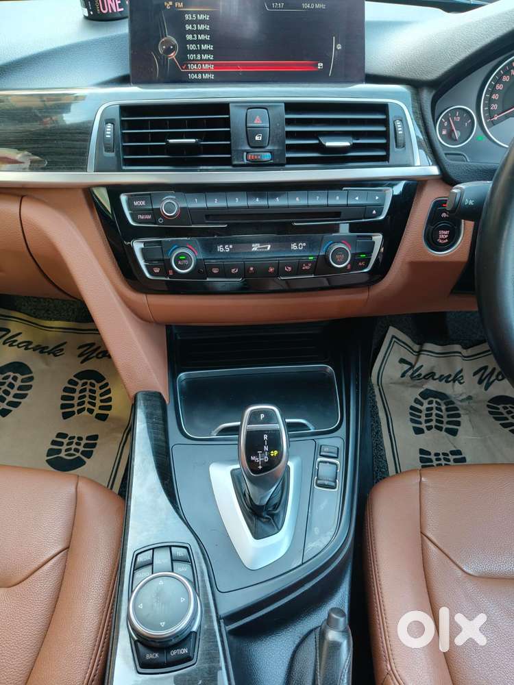 Bmw 3 Series 2.0 320i Luxury Line, 2017, Petrol