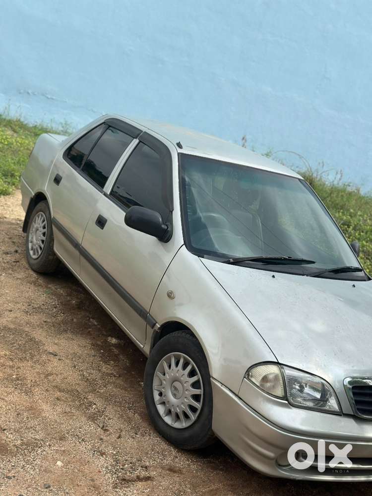 Maruti Suzuki Esteem 2006