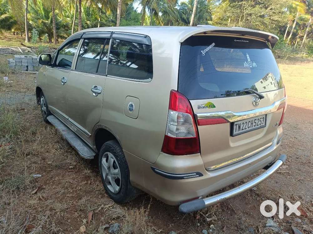 Toyota Innova 2.5 G 2012