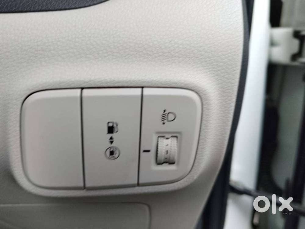 Hyundai Aura 1.2 S Cng, 2022, Cng & Hybrids