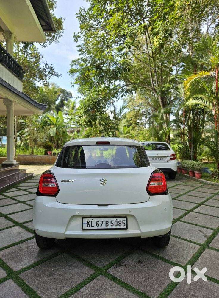 Maruti Suzuki Swift Lxi Option, 2019, Petrol