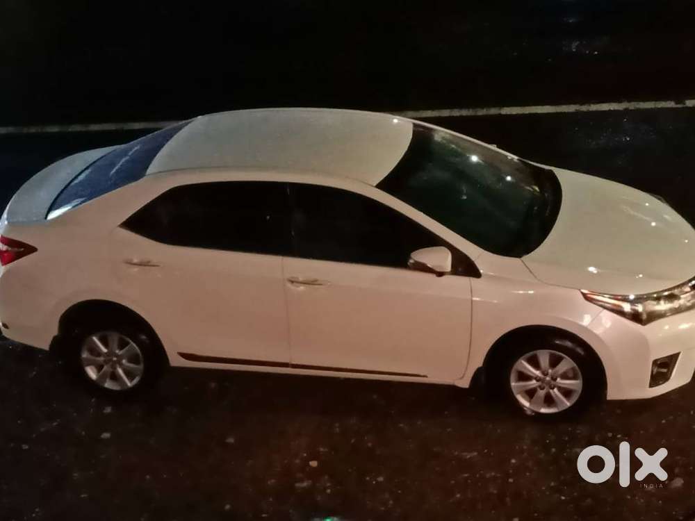 Toyota Corolla Altis 2016 Diesel 200000 Km Driven