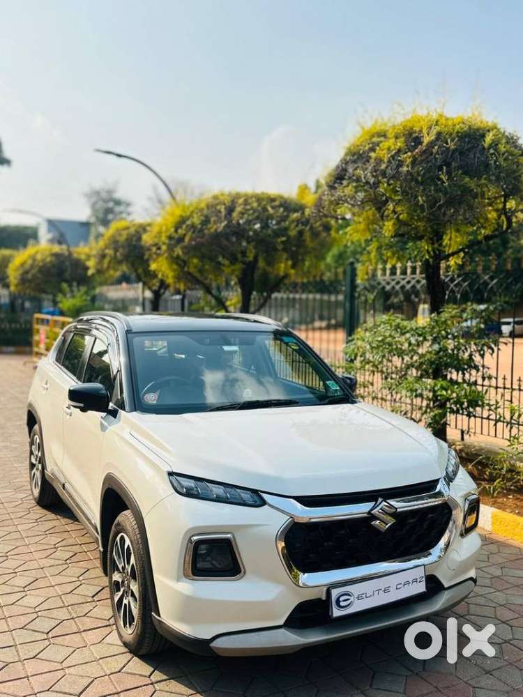 Maruti Suzuki Grand Vitara 1.5 Alpha Smart Hybrid Dual Tone At, 2023..