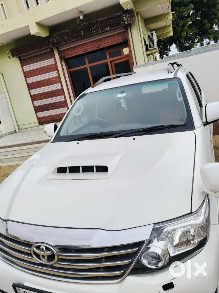 Toyota Fortuner Diesel 2016 Mt