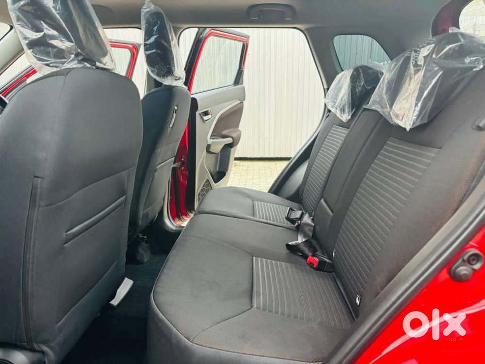 Maruti Suzuki Vitara Brezza 1.5 Zxi, 2024, Petrol