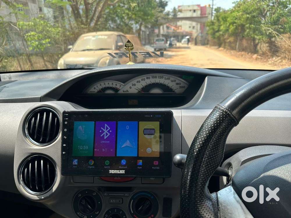 Toyota Etios V 2nd Owner Petrol For Sale