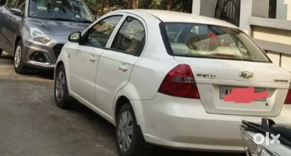 Chevrolet Aveo 2012 Petrol 26000 Km Driven