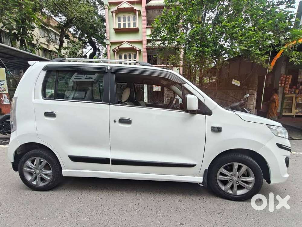Maruti Suzuki Wagon R Vxi Plus, 2018, Petrol