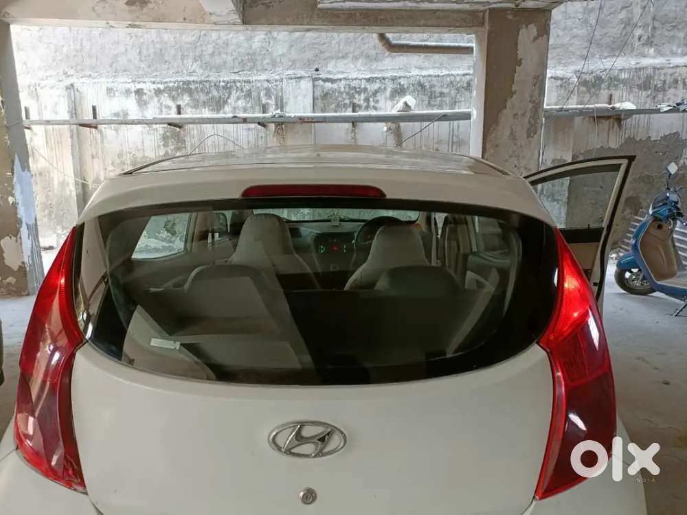 Hyundai Eon Era 2013 Petrol