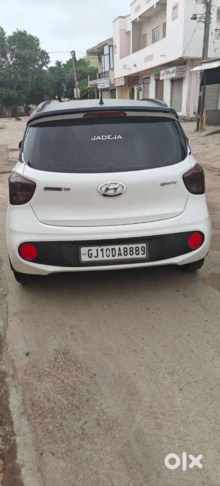Hyundai Grand I10 Sportz Petrol 2018