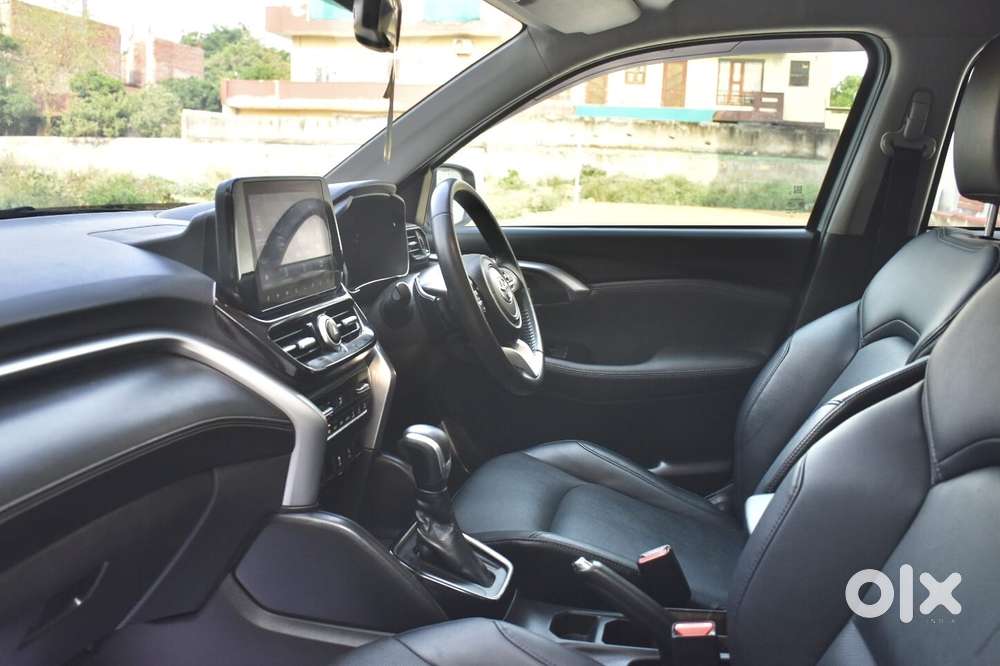 Toyota Urban Cruiser Hyryder 1.5 V Neo Drive At, 2023, Petrol