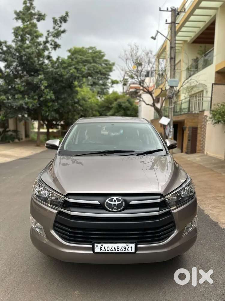 Toyota Innova Crysta [2020-ongoing] 2.4 Gx 8 Str, 2018, Diesel