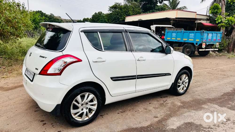 Maruti Suzuki Swift Zdi 2012