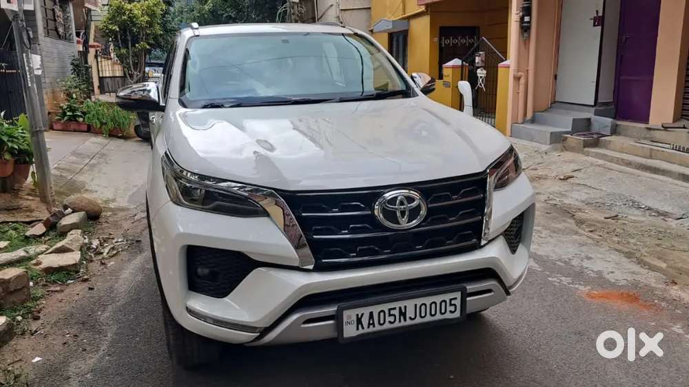 Toyota Fortuner 2023