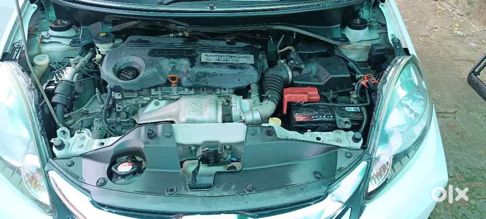 Honda Amaze 1.5 Smt 2016 Tyar 70 % Engine Gear A.c Full Ok