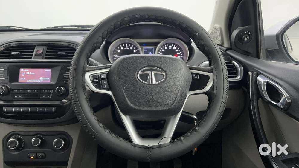 Tata Tiago Xz, 2017, Petrol