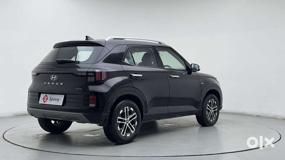 Hyundai Venue 1.0 Sx (o) Turbo Dct, 2023, Petrol