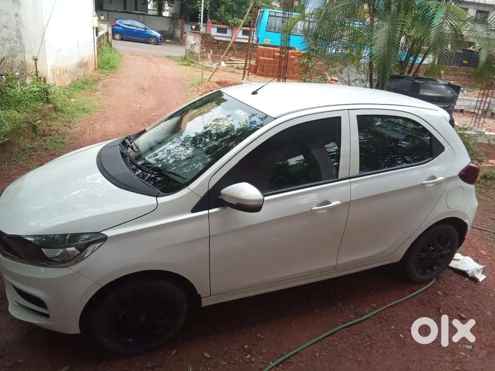 Tata Tiago 2021 Petrol 16100 Km Driven
