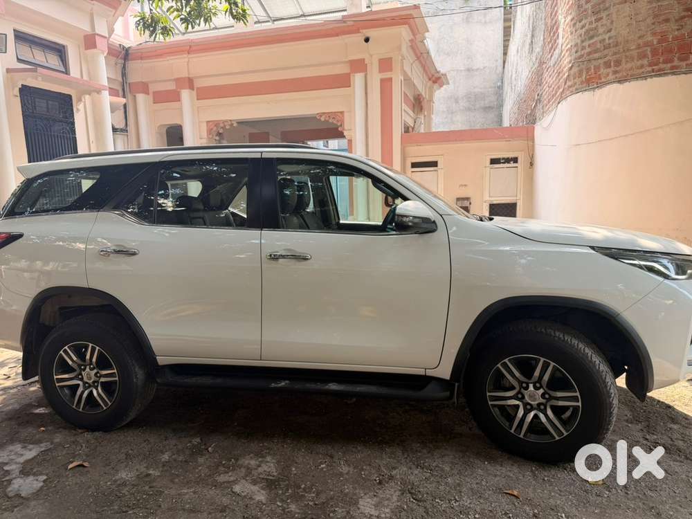 Toyota Fortuner 2024 Diesel