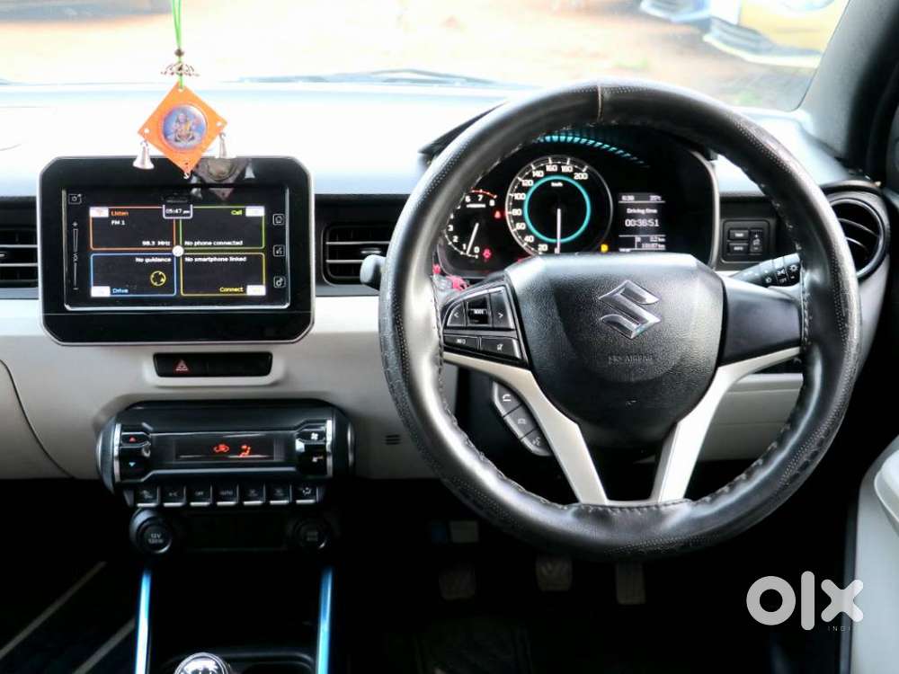 Maruti Suzuki Ignis 1.2 Alpha Mt Dual Tone, 2018, Petrol