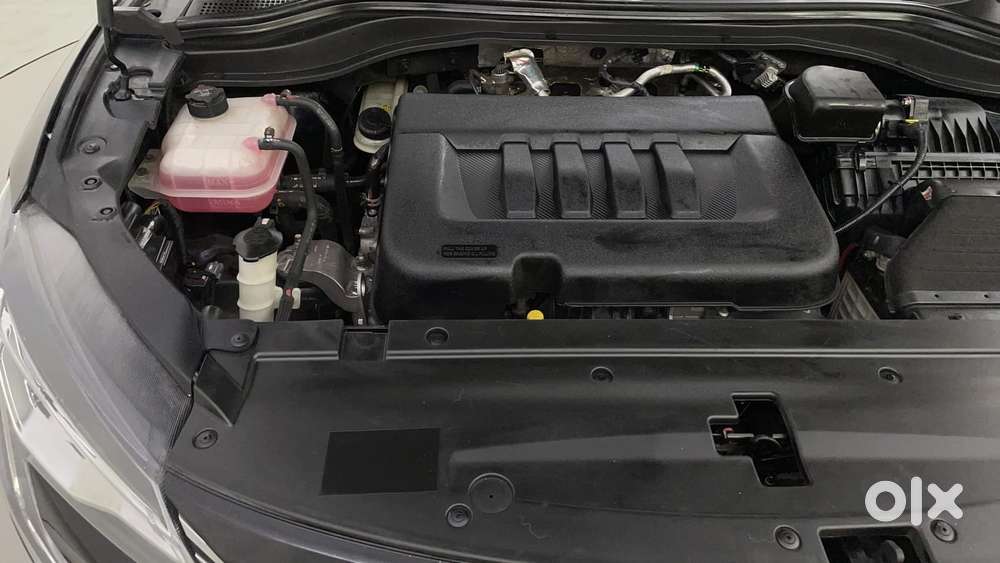 Mahindra Xuv700 2.2 Ax 5 Diesel At 7 Str, 2023, Diesel