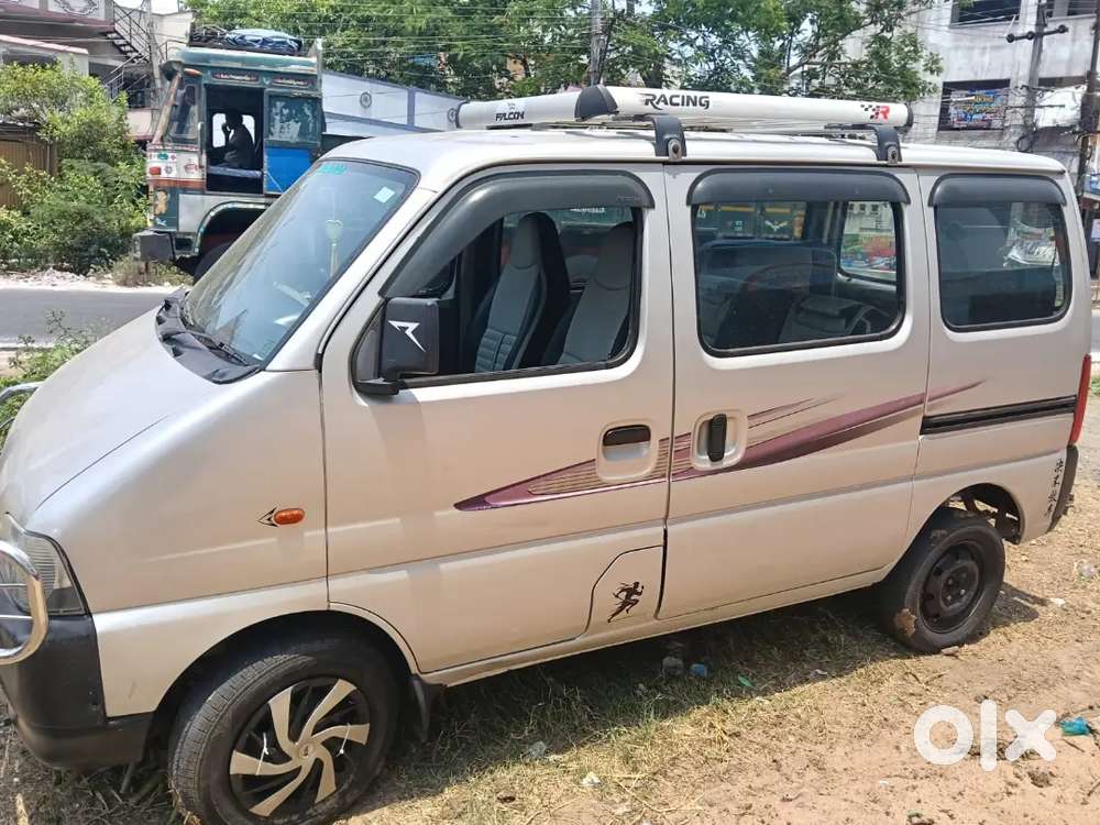 Maruti Suzuki Eeco 2016