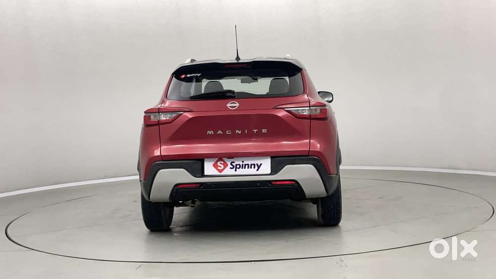 Nissan Magnite 1.0 Xv Premium Dual Tone, 2021, Petrol