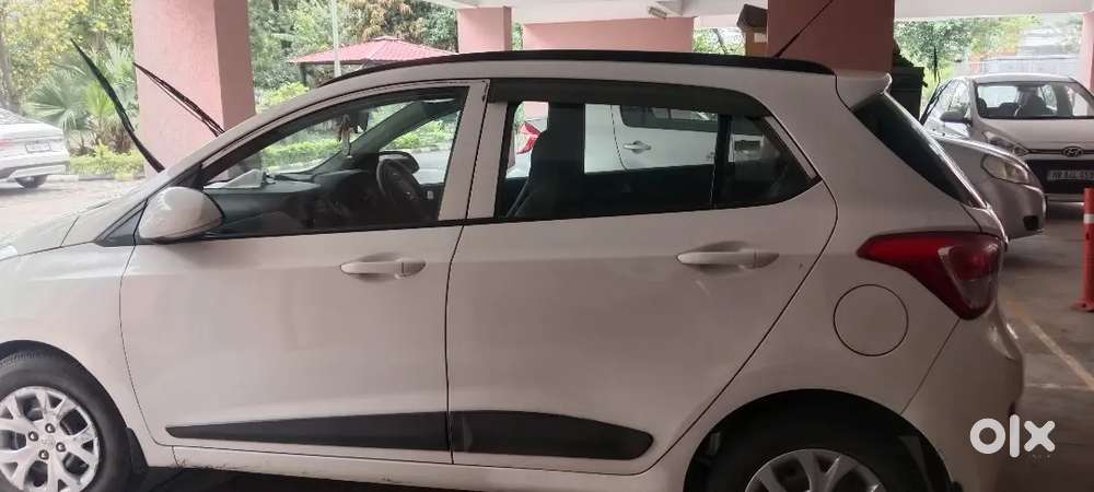 Very Good Condition Single Hand Driven