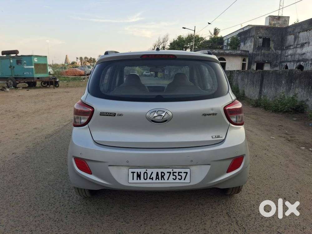 Hyundai Grand I10 2013-2016 Sportz, 2016, Petrol