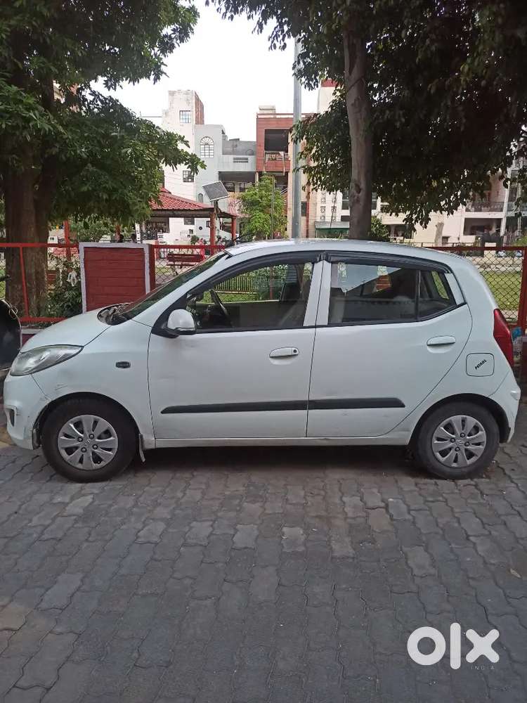 Hyundai I10  November 2010 Pasing Upto 2030 All Original Rs. 140000/-