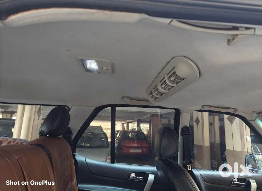 Tata Safari Storme 2019