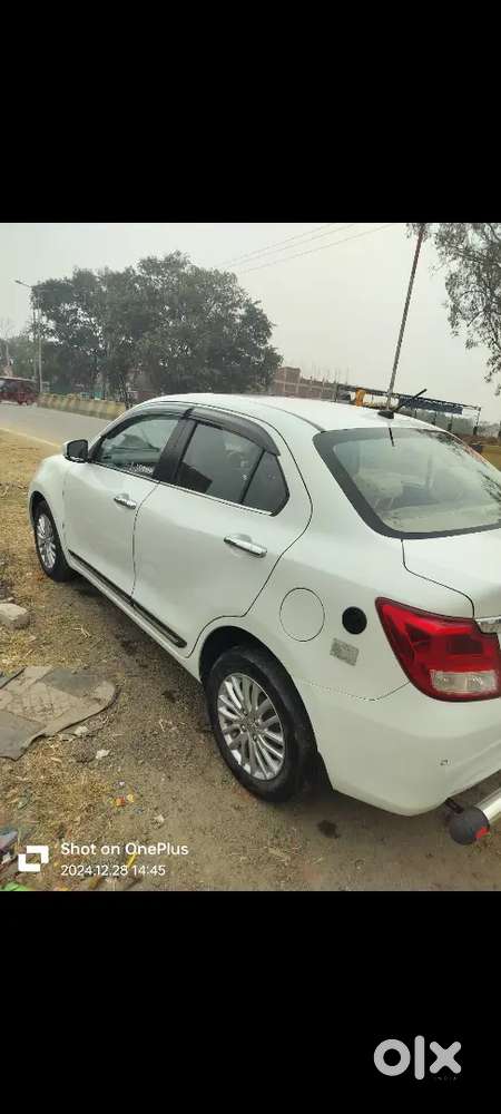 Maruti Suzuki Dzire 2023 Cng & Hybrids 65000 Km Driven