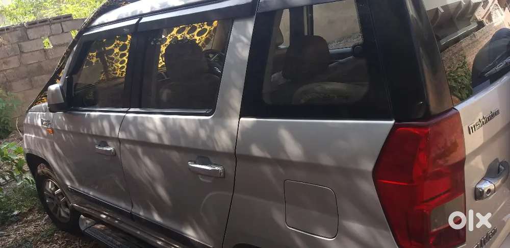 Mahindra Tuv 300 Plus 2017 Diesel 128000 Km Driven