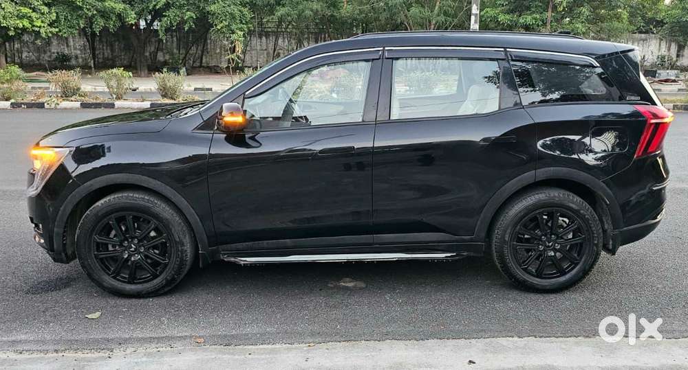 Mahindra Xuv700 2.0 Ax 7 Petrol At Luxury Pack Str, 2024, Petrol