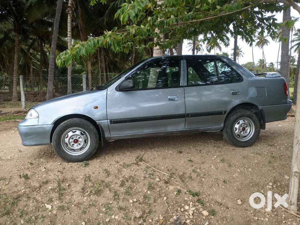 Maruti Suzuki Esteem Vx 2000 Petrol