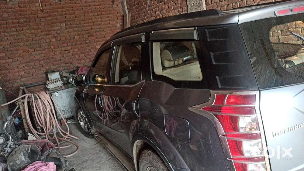 Mahindra Xuv500 2014 Diesel Well Maintained