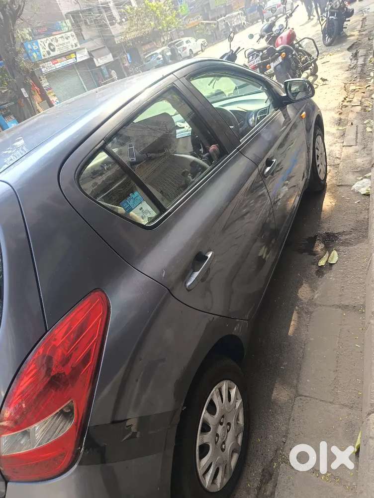 Hyundai I20 2011 Petrol 79000 Km Driven *life Time Tax Paid (ltt)*