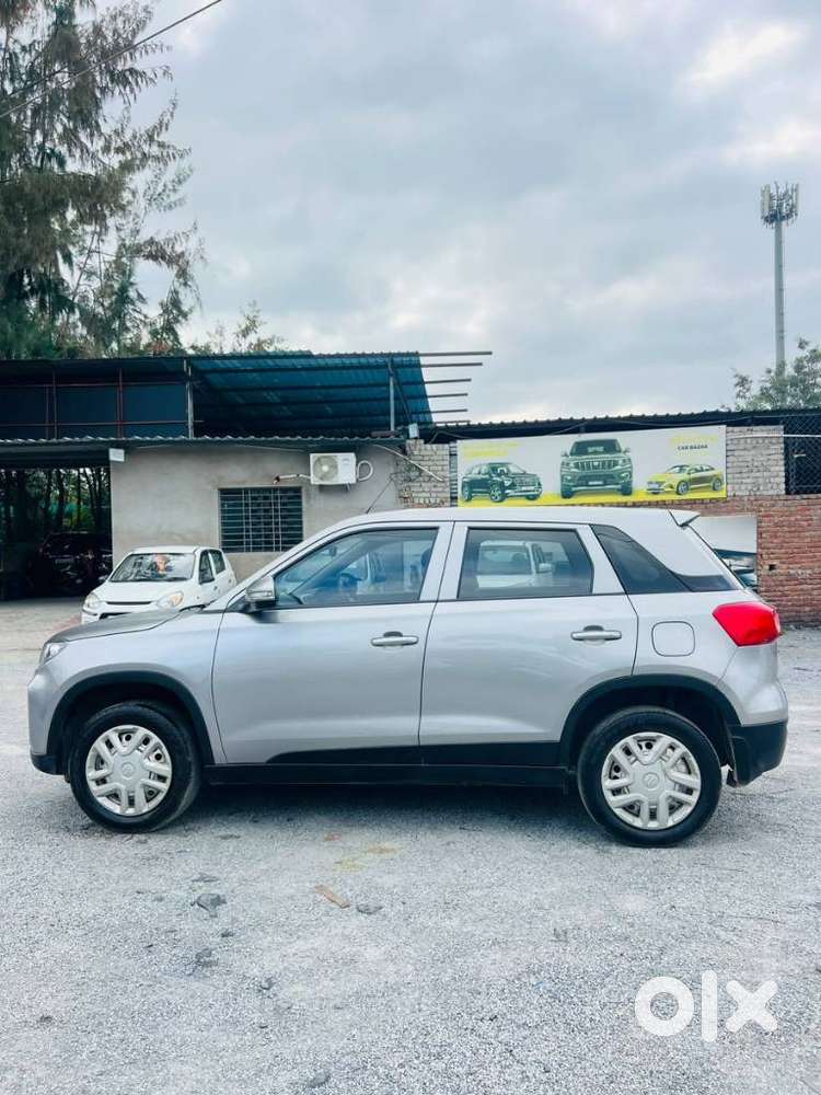 Maruti Suzuki Brezza 1.5 Lxi Smart Hybrid, 2021, Petrol