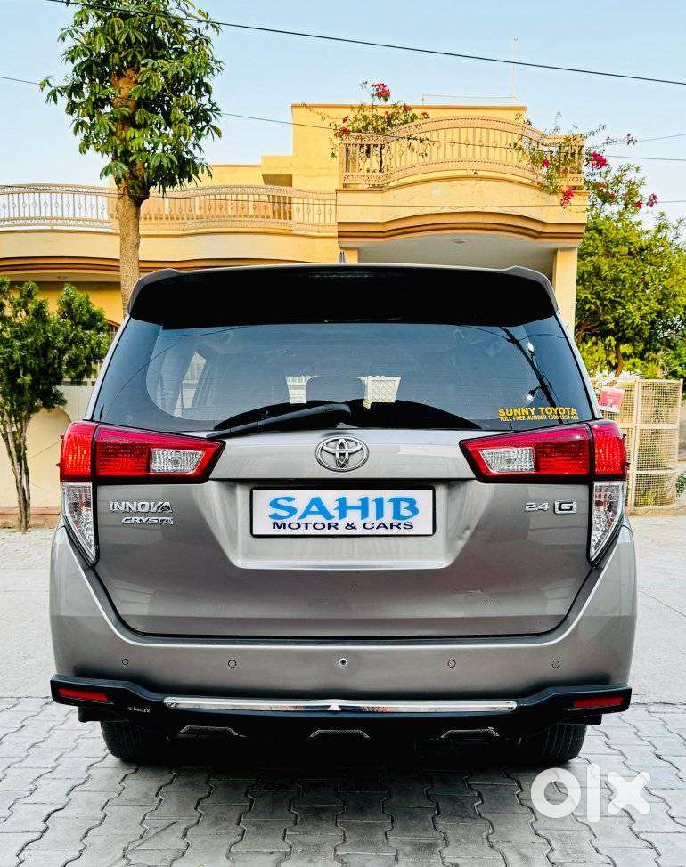 Toyota Innova Crysta 2.4 G Mt, 2020, Diesel