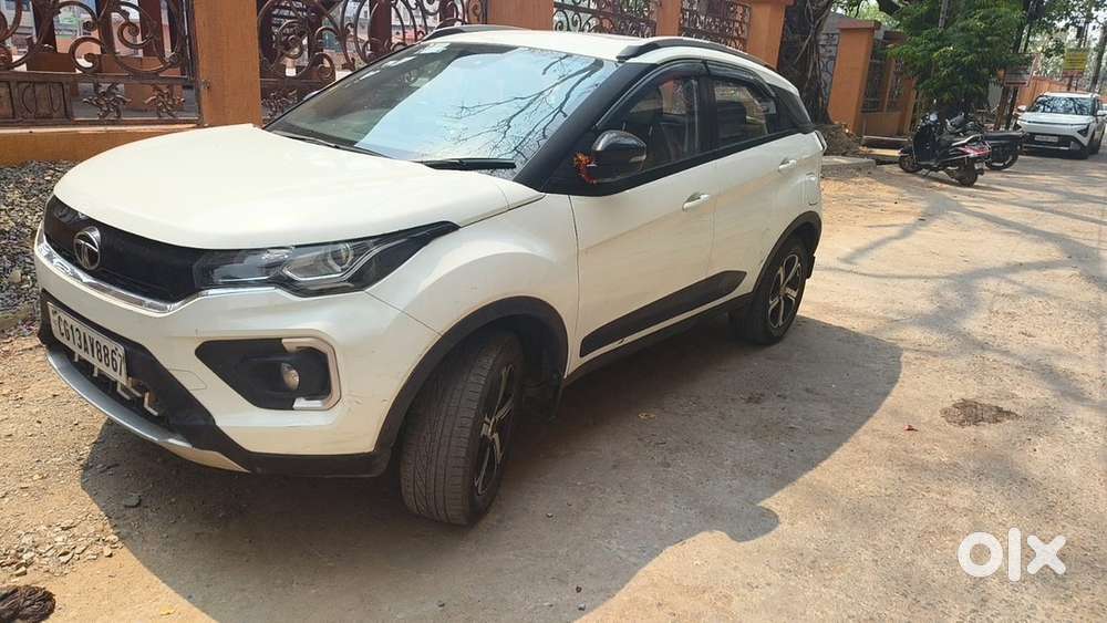 Tata Nexon 2023 Petrol 29500 Km Driven