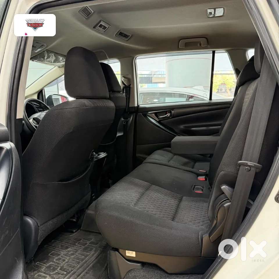 Toyota Innova Crysta [2020-ongoing] 2.4 Gx At 8 Str, 2022, Diesel