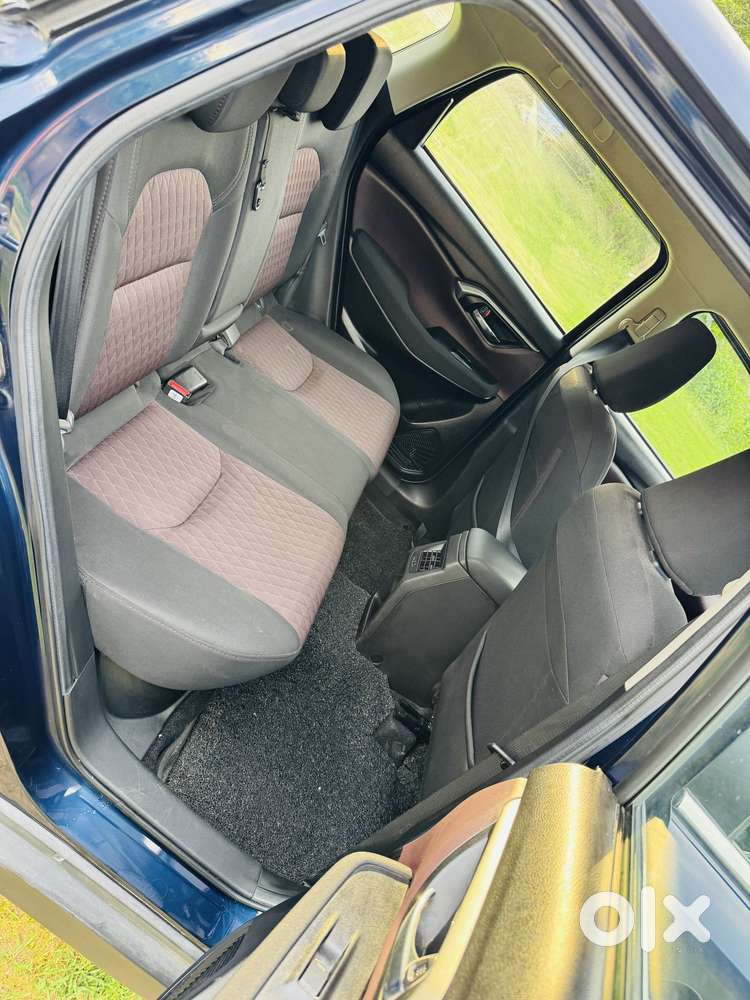 Maruti Suzuki Grand Vitara 1.5 Sigma Smart Hybrid, 2024, Petrol